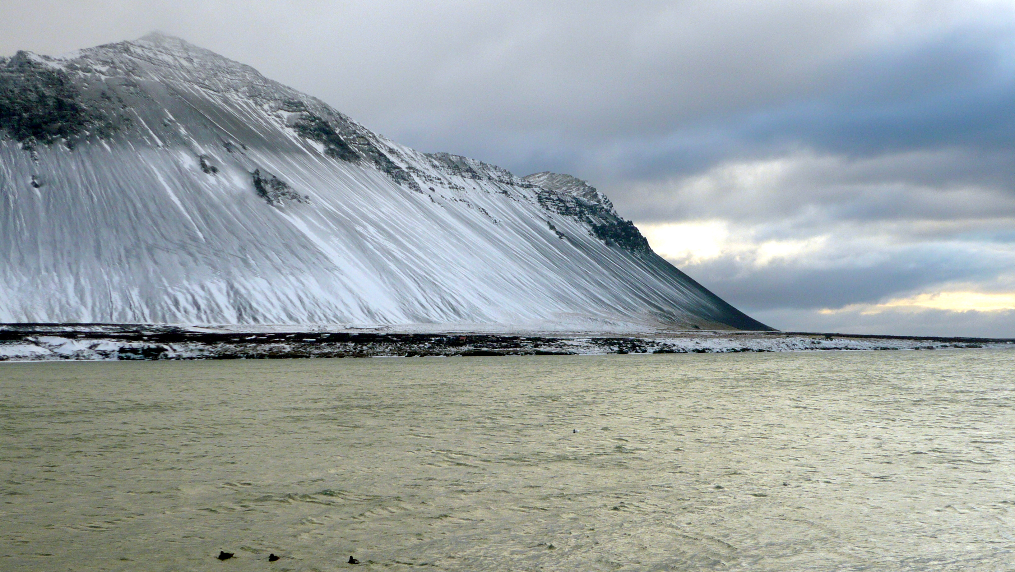 Iceland scenery4.JPG